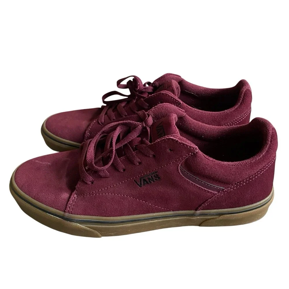 VANS Seldan Shoes Men Size 10 EU 43 Maroon Suede Low Top Skate Athletic